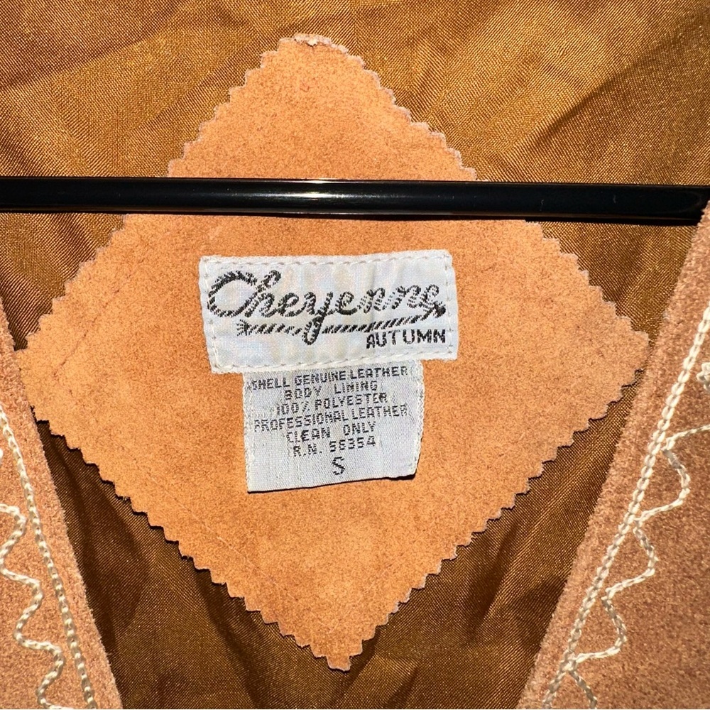 Vintage Cheyenne Autumn Tan and Cream Suede Vest - Picture 2 of 5
